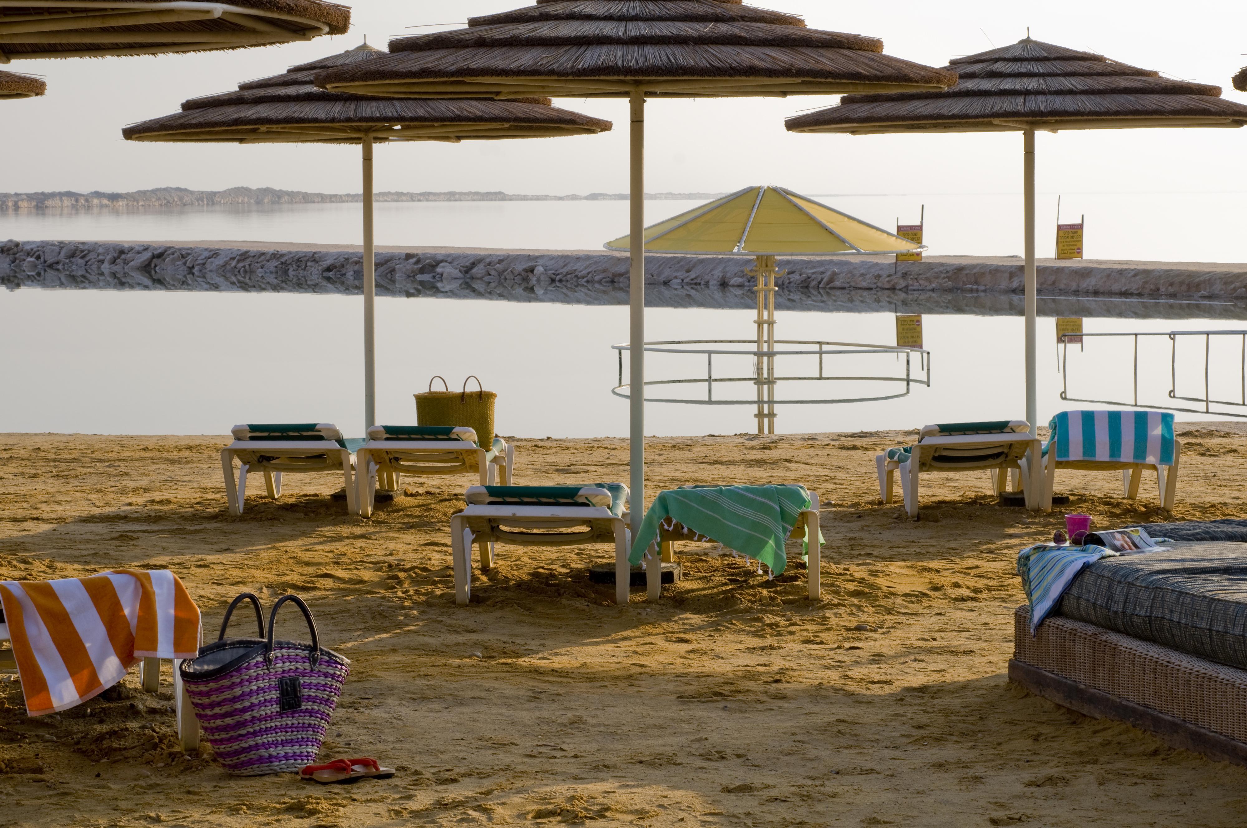 Leonardo Club Hotel Dead Sea Neve Zohar Eksteriør bilde Beach in Hikkaduwa