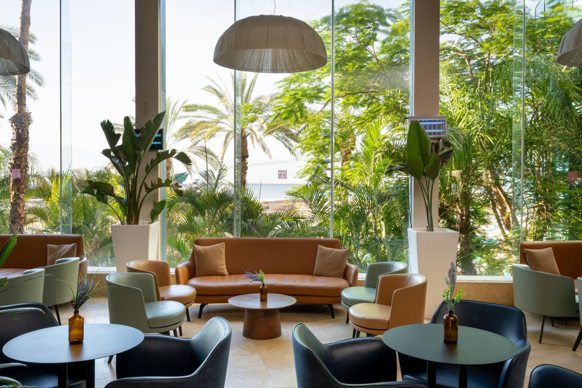 Leonardo Club Hotel Dead Sea Neve Zohar Eksteriør bilde The lounge at the airport